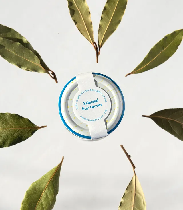daphnis-and-chloe-selected-bay-leaves-jar-lorbeerbl-tter image 1